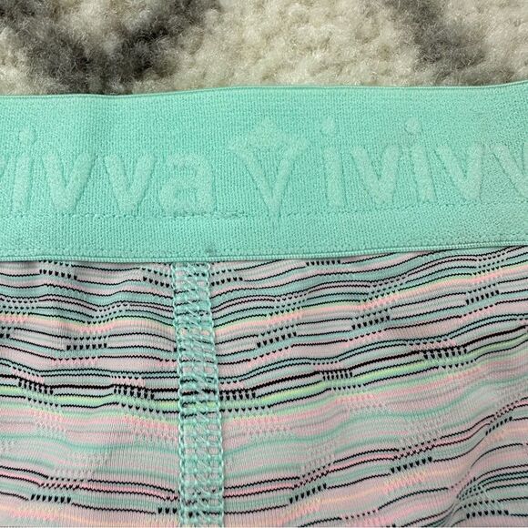 Ivivva Shorts    - Picture 4 of 5
